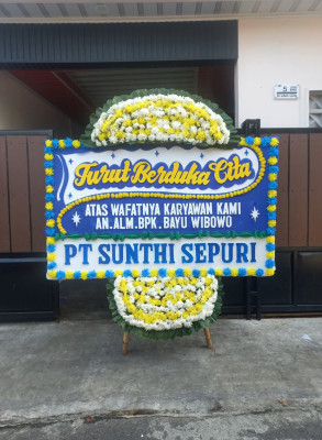 Papan Bunga Duka di Kombos Timur