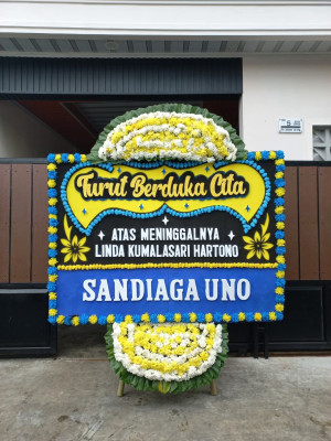 Papan Bunga Duka di Kombos Timur